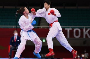 九游体育直播-尹笑言遗憾摘银：爱打女孩从排球赛场到空手道擂台